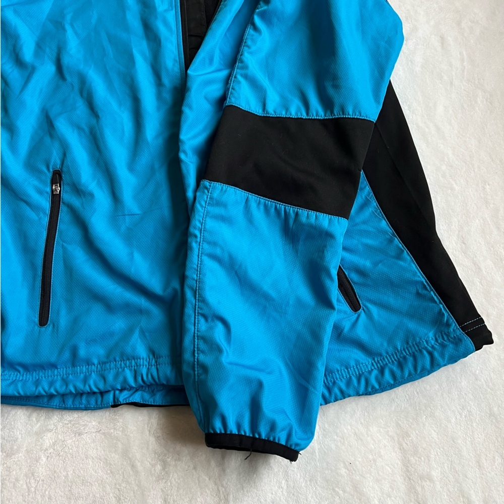 Running Room Blue Jacket - Picture 4 of 11